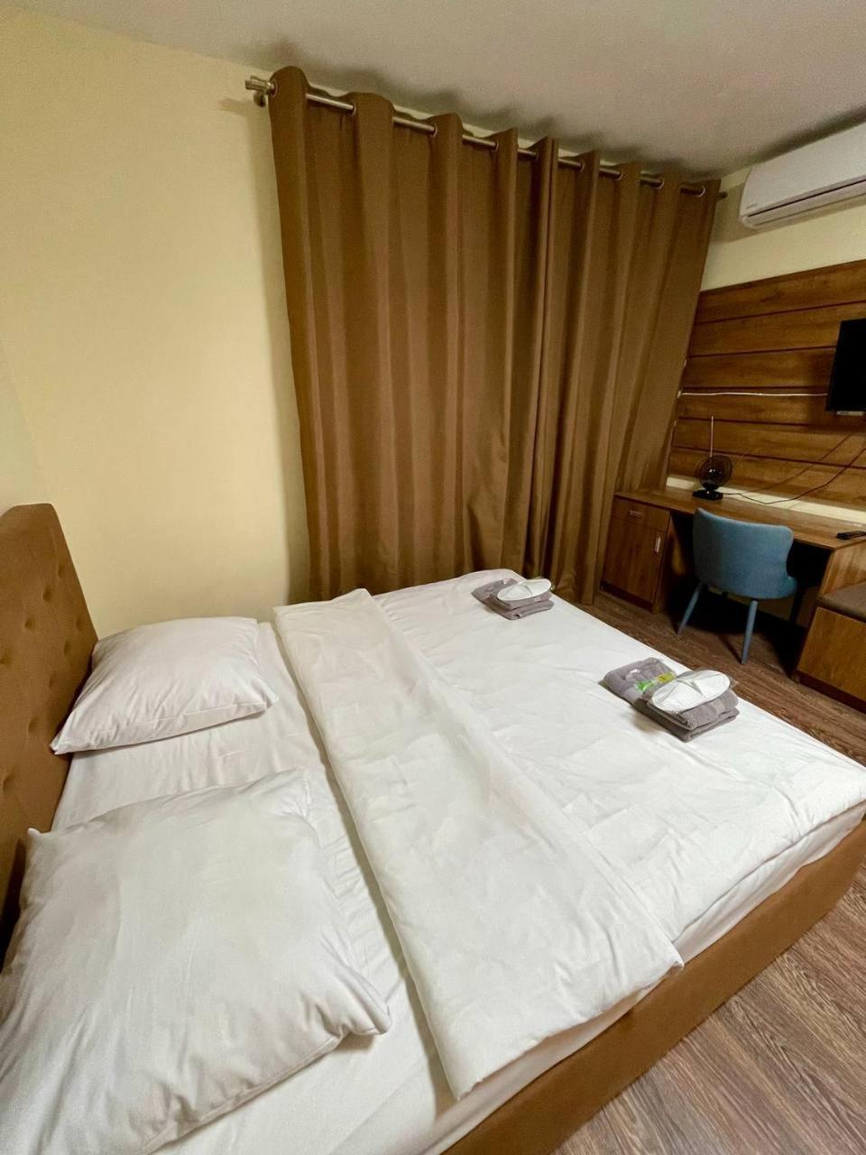Apartments In Uzhgorod For You. Luaran gambar